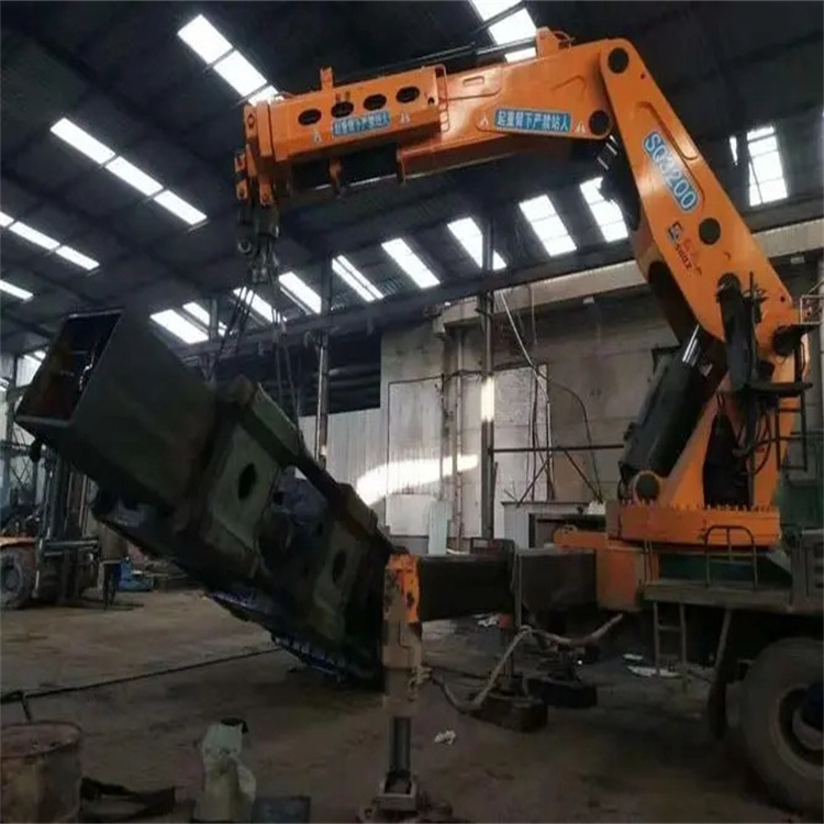 涞水县130吨折臂吊车出租吊机租赁附近电话