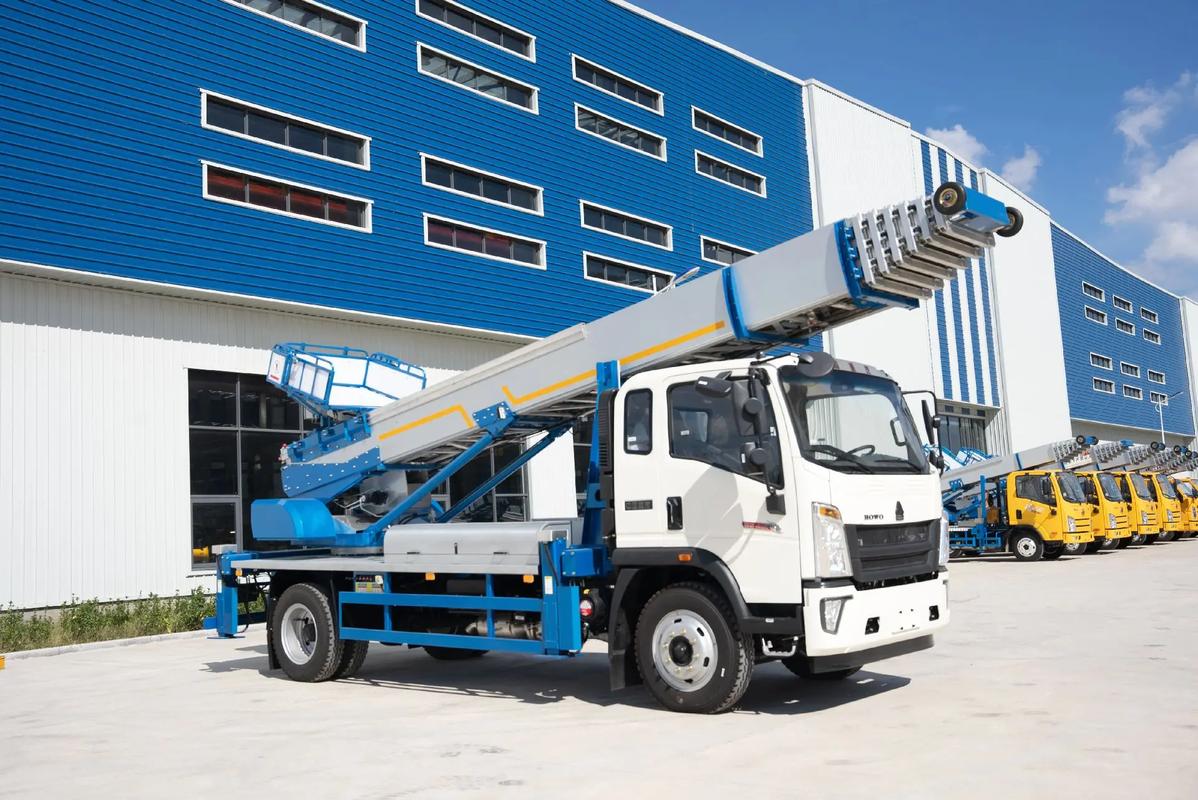 涞水县出租云梯车高空作业车 建筑垃圾搬运